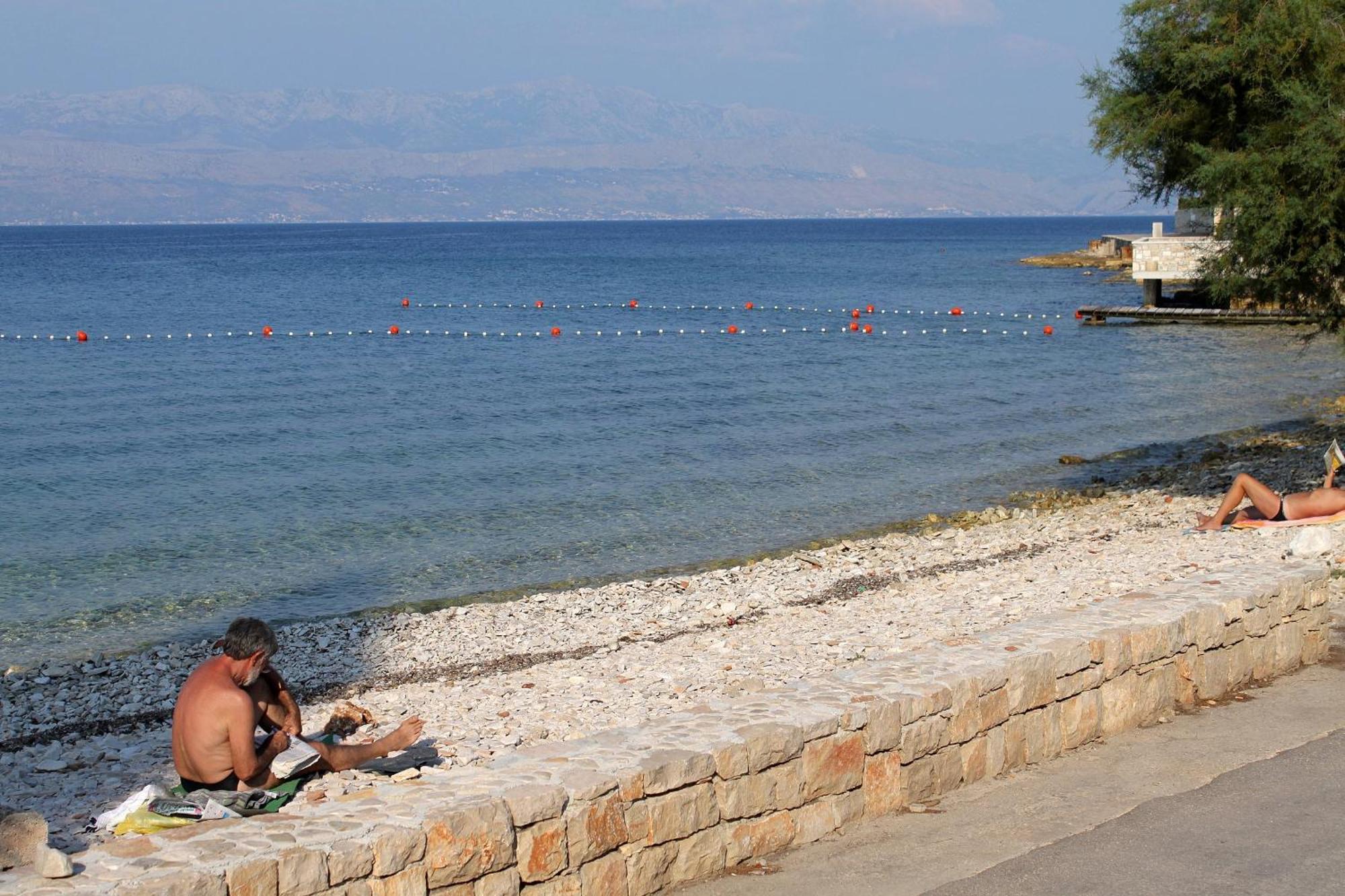 Apartments And Rooms By The Sea Sutivan, Brac - 2943 Kültér fotó