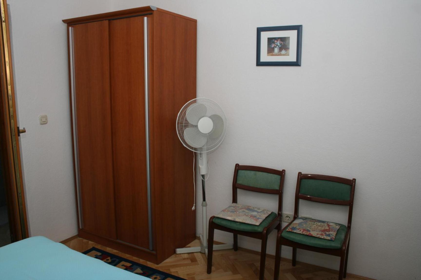 Apartments And Rooms By The Sea Sutivan, Brac - 2943 Szoba fotó